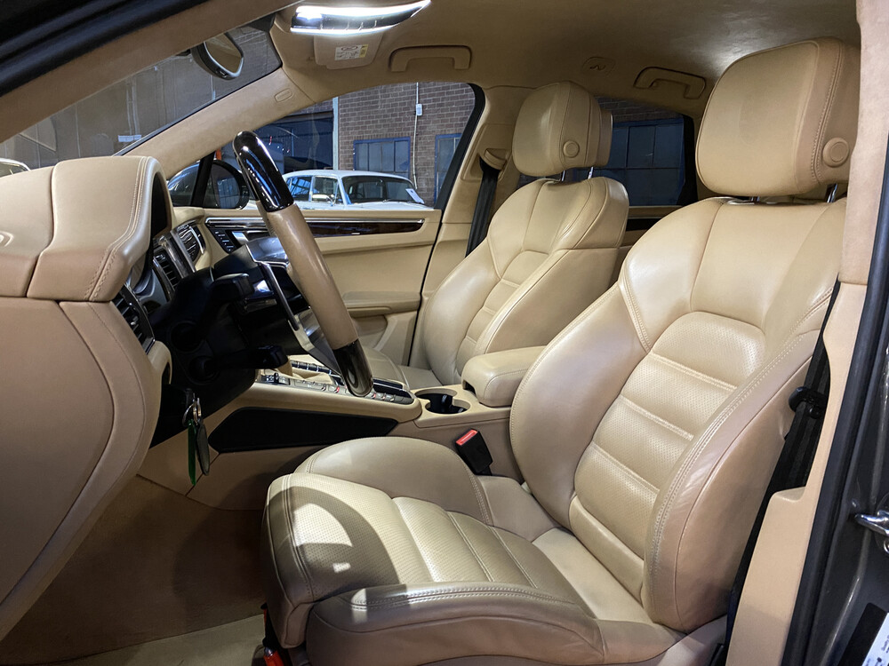 Porsche Macan Turbo 3.6 V6 400pk 2014 Sport-Chrono -Orig. NL-, 1-TTX-59