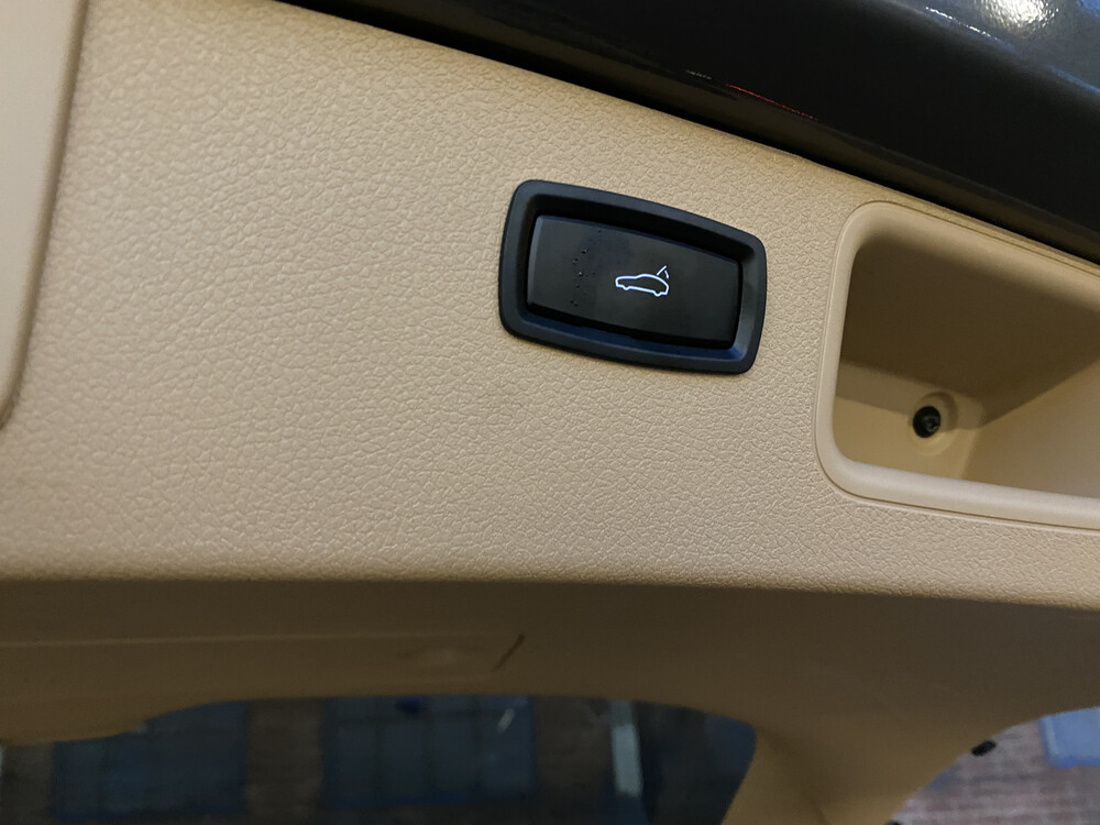 Porsche Macan Turbo 3.6 V6 400pk 2014 Sport-Chrono -Orig. NL-, 1-TTX-59