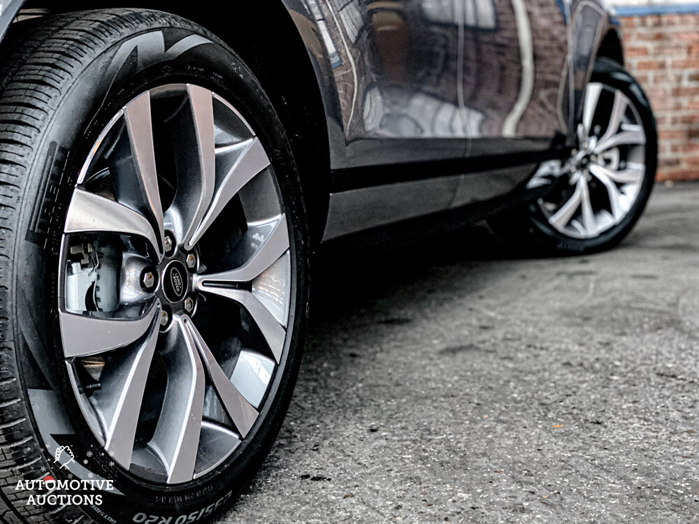 Land Rover Range Rover Evoque P300e Hybrid AWD SE 309pk 2022 -Fabrieksgarantie-