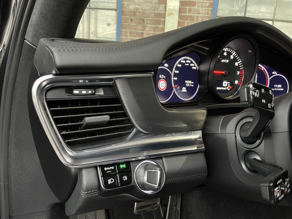 Porsche Panamera GTS Sport Turismo 4.0 V8 Sport Chrono 480PS 2020