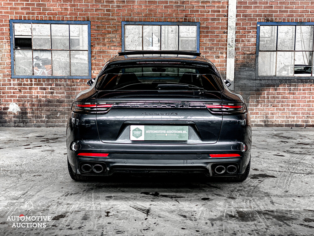 Porsche Panamera GTS Sport Turismo 4.0 V8 Sport Chrono 480PS 2020