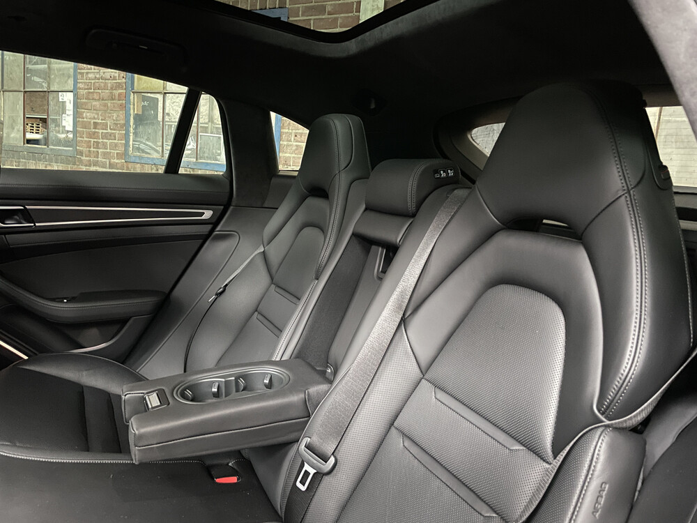 Porsche Panamera GTS Sport Turismo 4.0 V8 Sport Chrono 480PS 2020