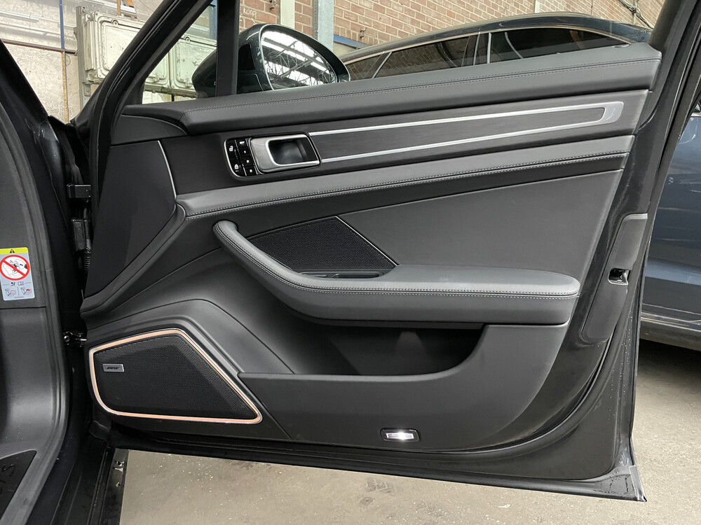 Porsche Panamera GTS Sport Turismo 4.0 V8 Sport Chrono 480PS 2020