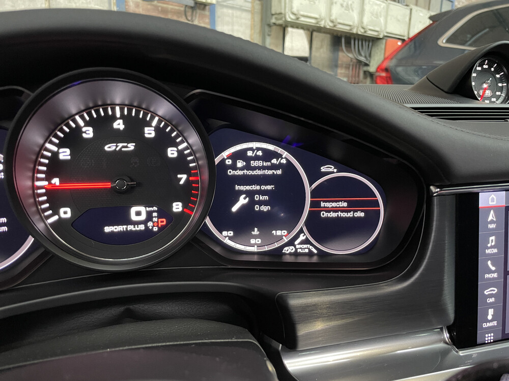 Porsche Panamera GTS Sport Turismo 4.0 V8 Sport Chrono 480PS 2020