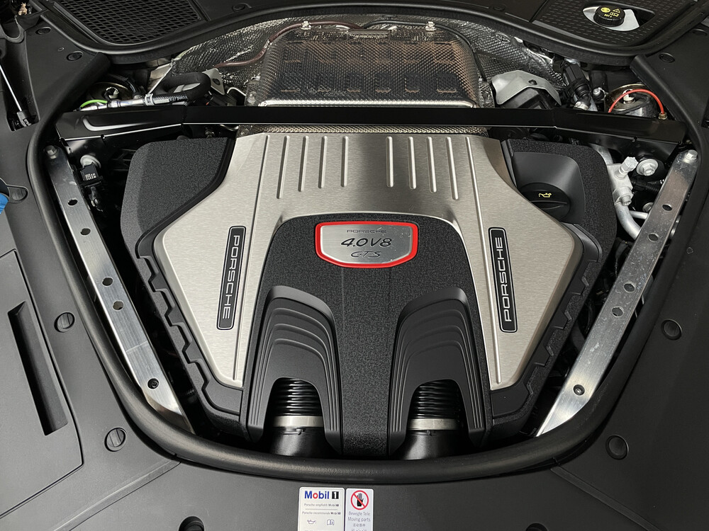 Porsche Panamera GTS Sport Turismo 4.0 V8 Sport Chrono 480PS 2020