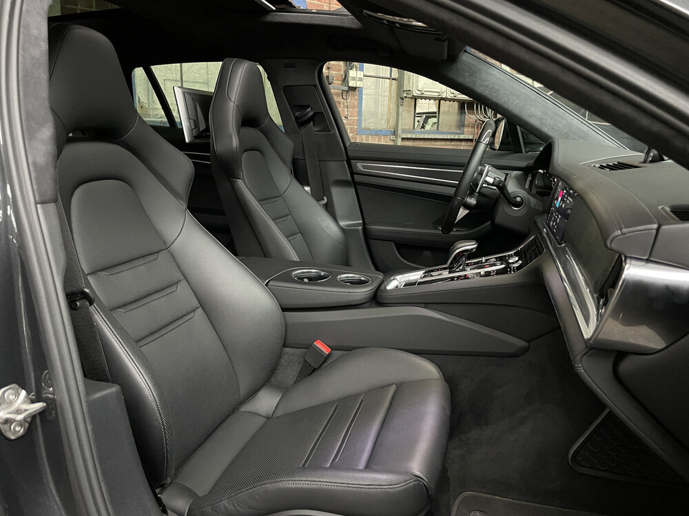 Porsche Panamera GTS Sport Turismo 4.0 V8 Sport Chrono 480PS 2020