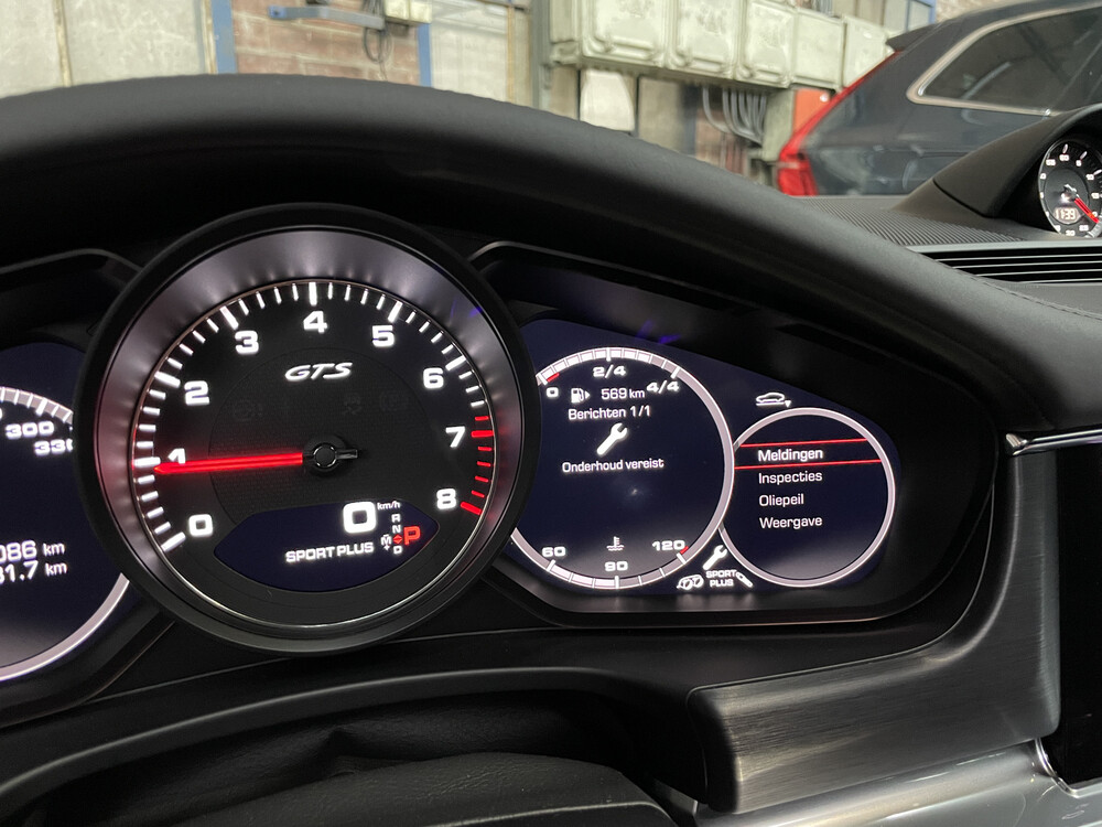 Porsche Panamera GTS Sport Turismo 4.0 V8 Sport Chrono 480PS 2020