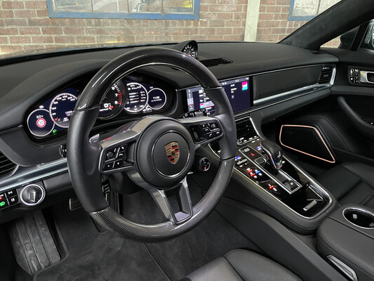 Porsche Panamera GTS Sport Turismo 4.0 V8 Sport Chrono 480pk 2020