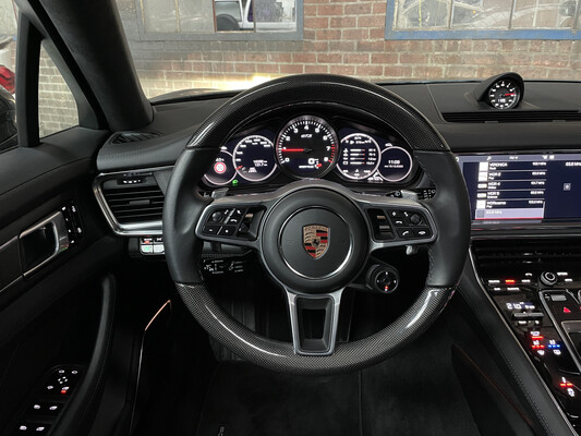 Porsche Panamera GTS Sport Turismo 4.0 V8 Sport Chrono 480hp 2020