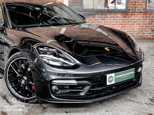 Porsche Panamera GTS Sport Turismo 4.0 V8 Sport Chrono 480hp 2020