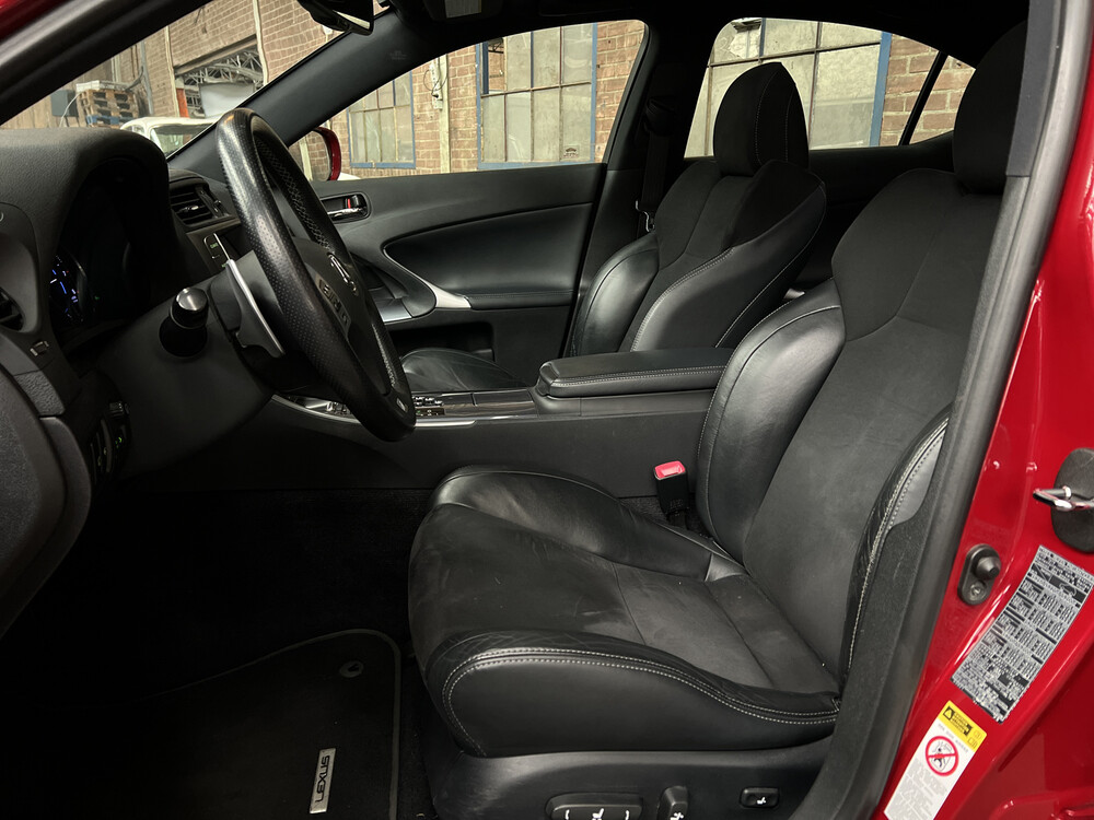 Lexus IS 250 F-Sport Line Sedan 208pk 2011, L-434-ZR