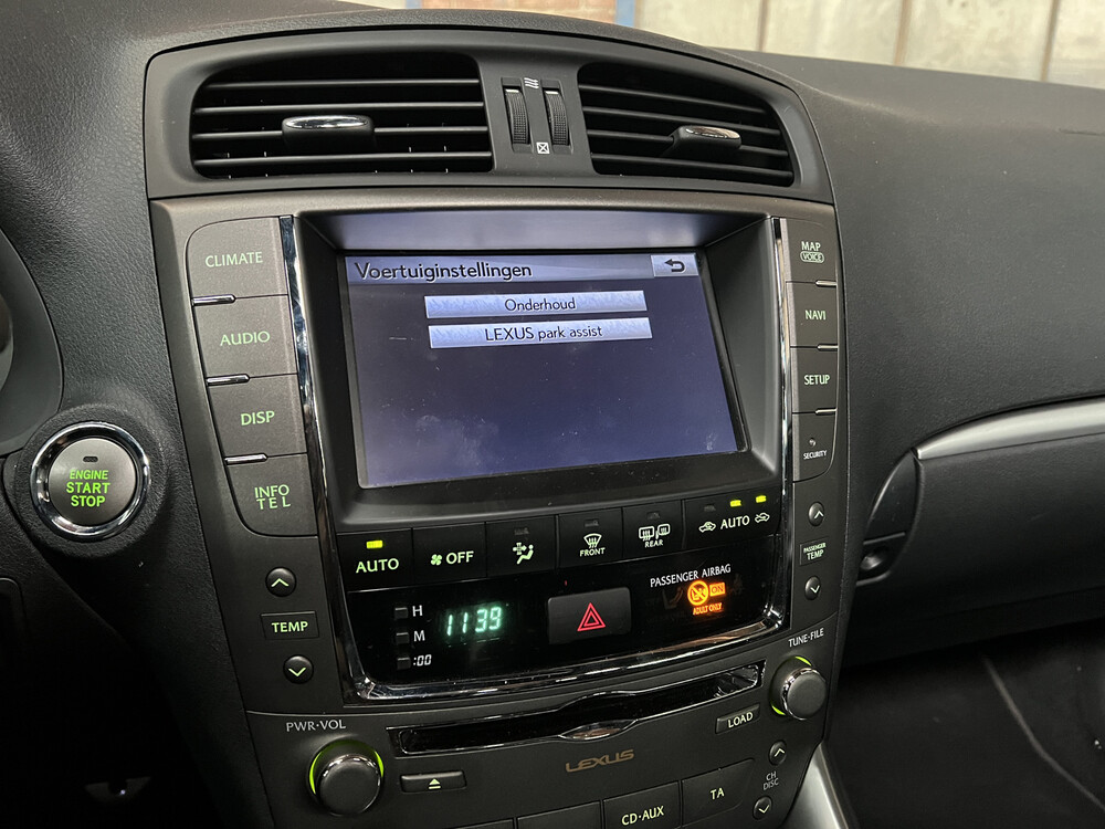 Lexus IS 250 F-Sport Line Sedan 208pk 2011, L-434-ZR