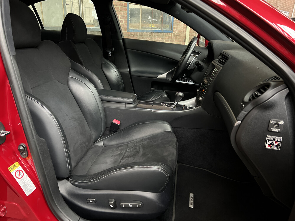 Lexus IS 250 F-Sport Line Sedan 208pk 2011, L-434-ZR