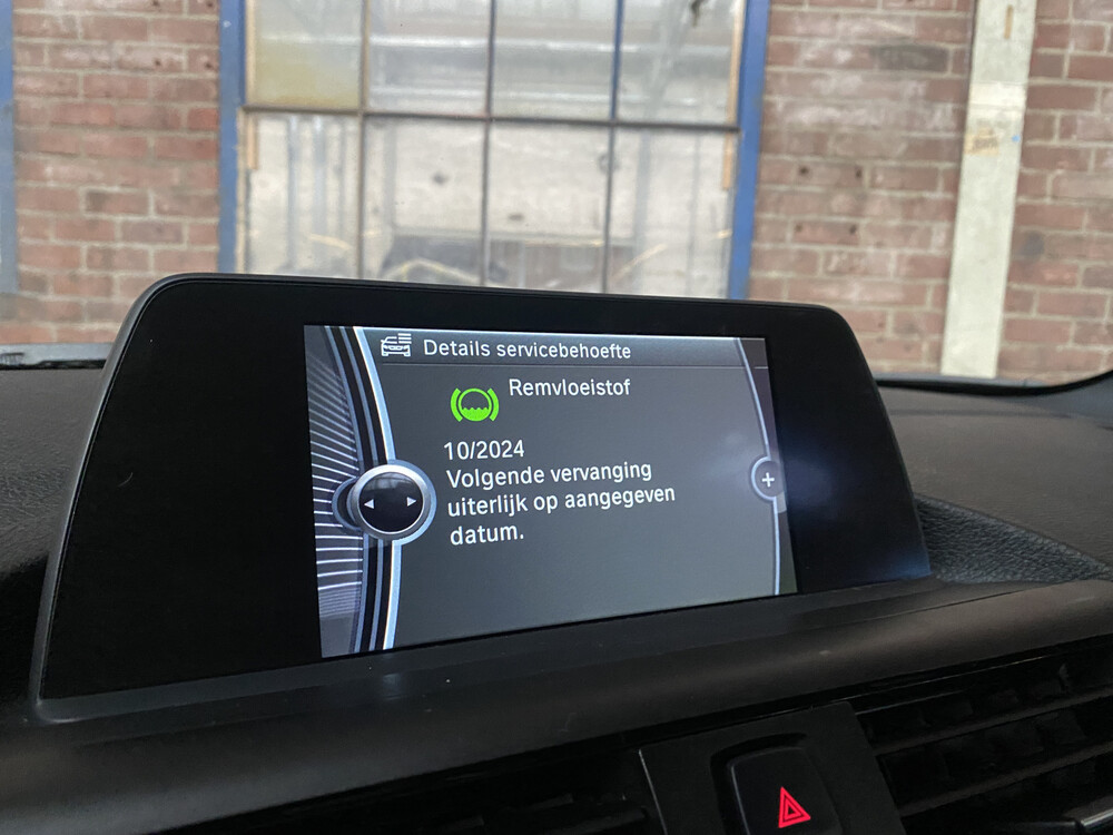 BMW 116i M package 136hp 2013 -Orig. EN- 1-series, 6-KBS-57