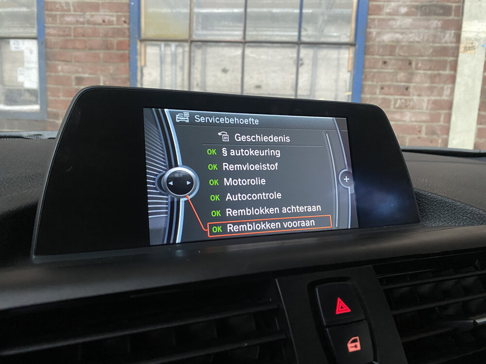 BMW 116i M package 136hp 2013 -Orig. EN- 1-series, 6-KBS-57