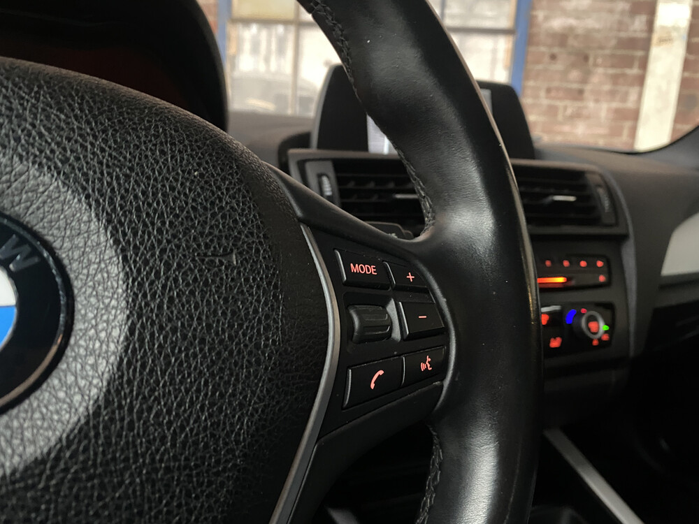 BMW 116i M package 136hp 2013 -Orig. EN- 1-series, 6-KBS-57