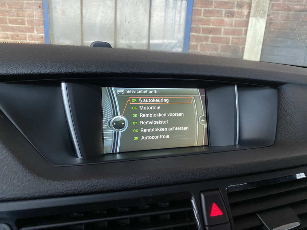 BMW X1 sDrive20i Limited Series 2014 184pk -Orig. NL-, 8-TPH-66