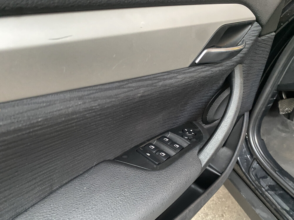 BMW X1 sDrive20i Limited Series 2014 184pk -Orig. NL-, 8-TPH-66