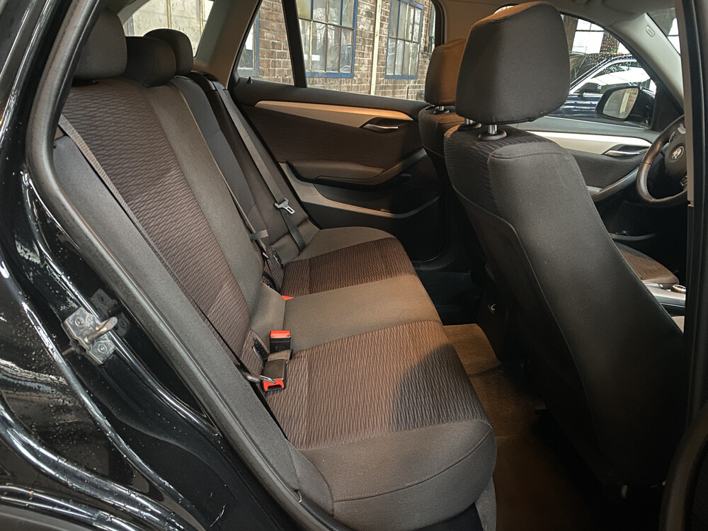 BMW X1 sDrive20i Limited Series 2014 184pk -Orig. NL-, 8-TPH-66