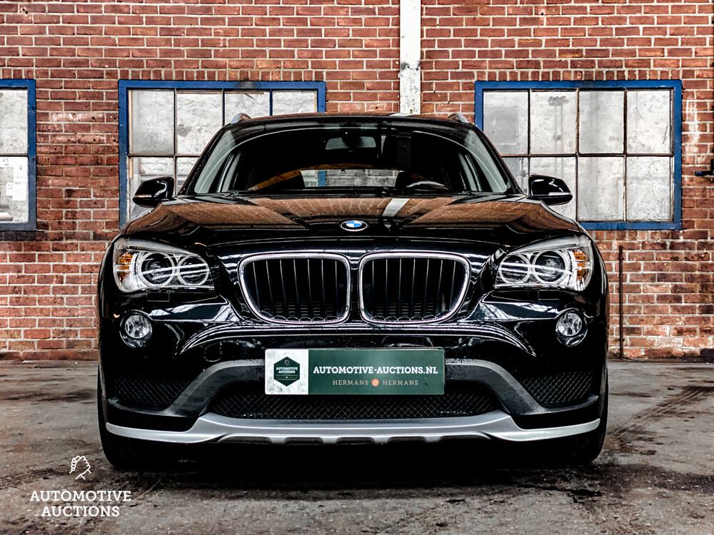 BMW X1 sDrive20i Limited Series 2014 184pk -Orig. NL-, 8-TPH-66