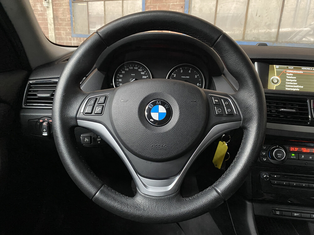 BMW X1 sDrive20i Limited Series 2014 184pk -Orig. NL-, 8-TPH-66