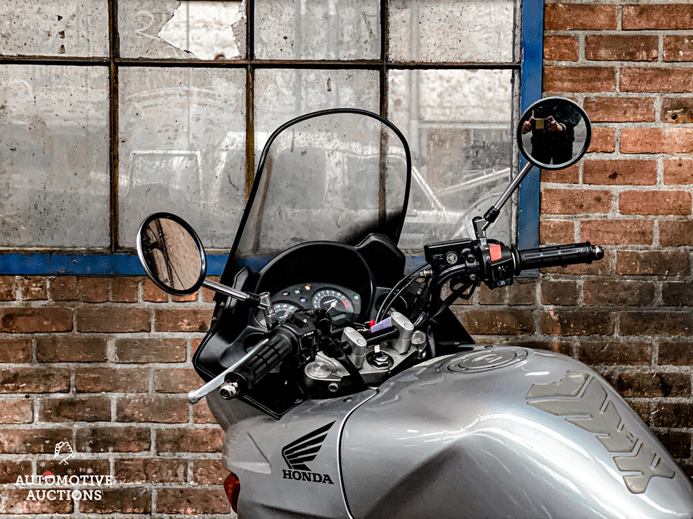 Honda CBF 600 SA Tour 2004, MR-XT-84