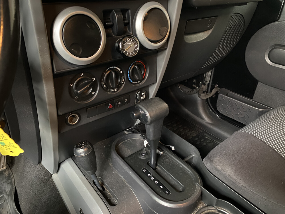 Jeep Wrangler 2.8 CRD Sahara 177PS 2008, K-409-SV