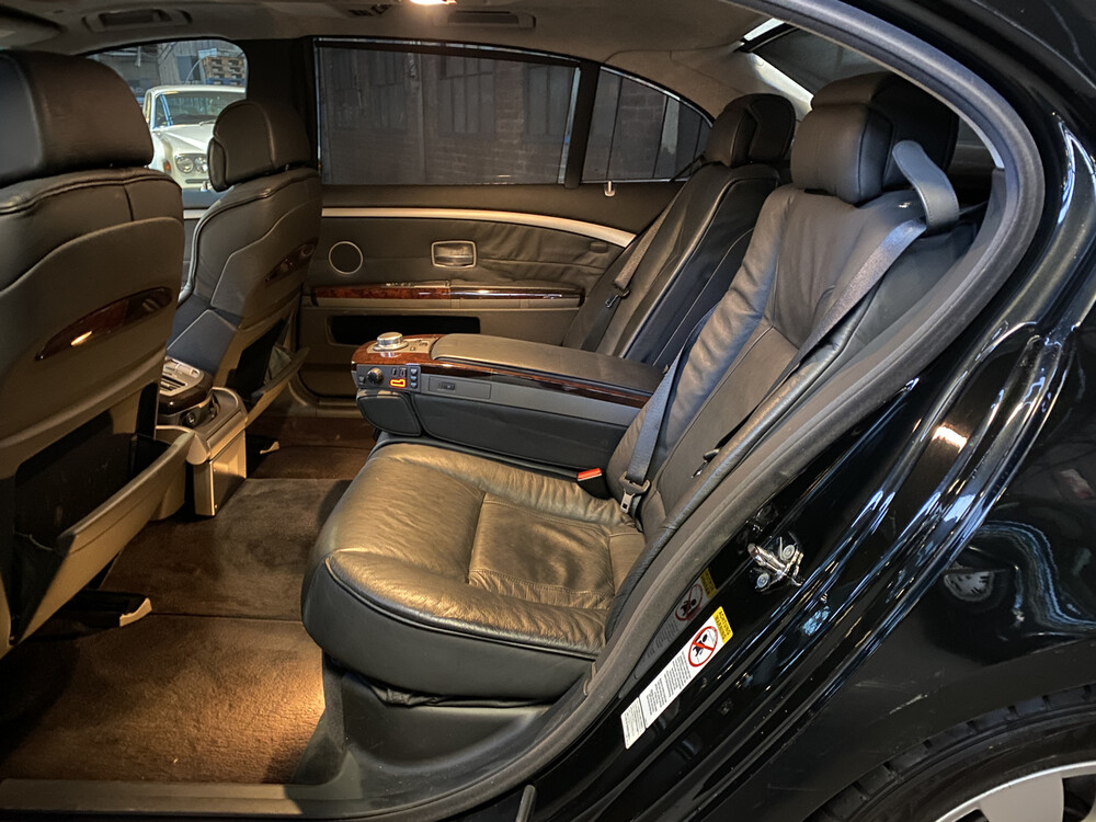 BMW 760Li E65 6.0 V12 445PS 2006 -Youngtimer-