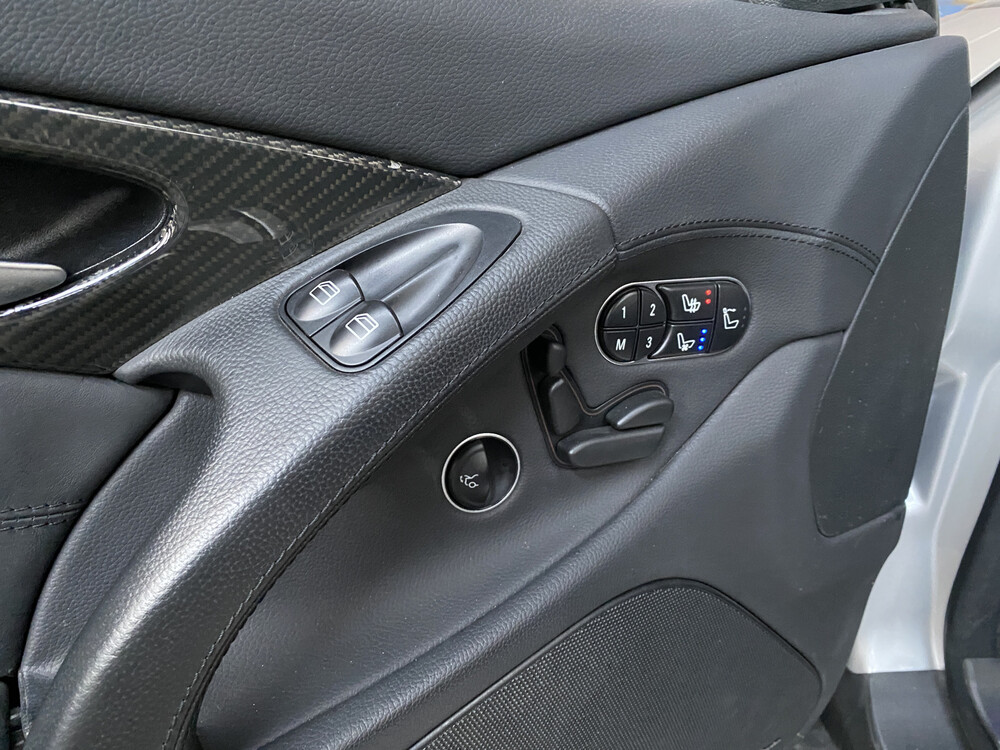 Mercedes-Benz SL63 AMG 6.3 V8 525hp 2008 Cabriolet