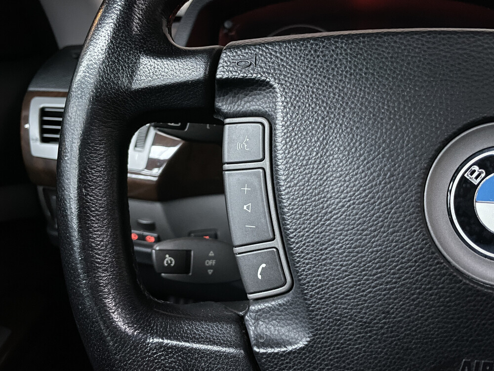 BMW 745i Hartge E65 4.4 V8 333pk 2004