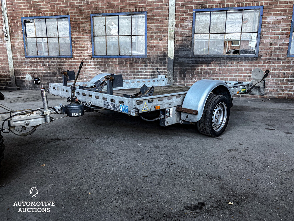 Leichter Einachsanhänger