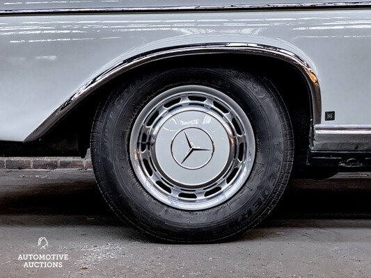 Mercedes-Benz 300SE 200hp S-Class 1964, DM-57-87