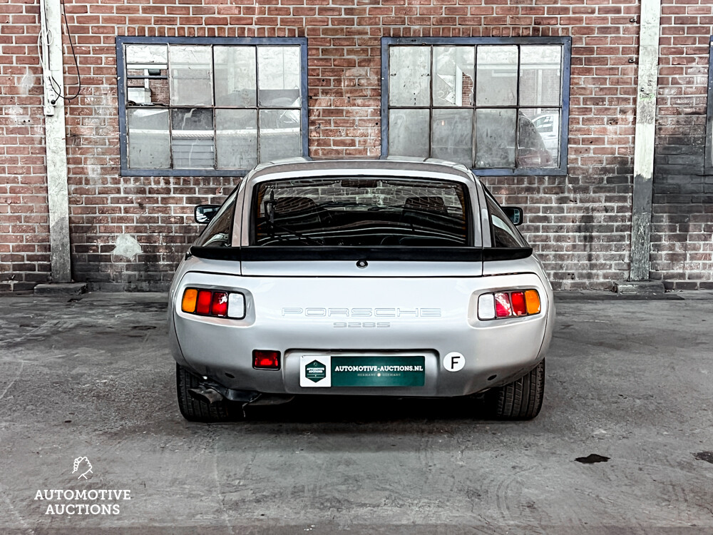 Porsche 928 S 300PS Baujahr 1983