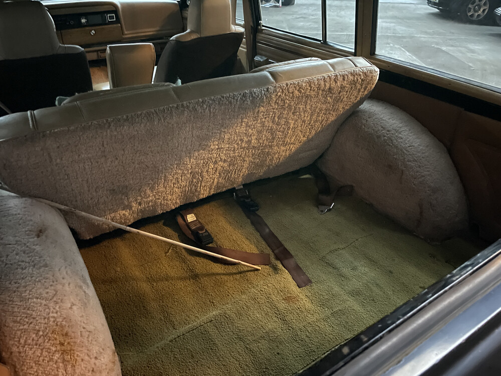 Jeep Wagoneer 5.9 V8 Limited Wagon 174PS 1970, DR-86-03