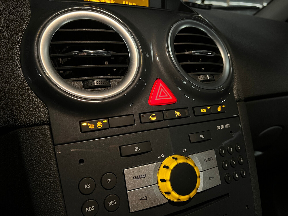 Opel Corsa 1.3 CDTi EcoFlex S/S Cosmo 2012, 27-TZF-7