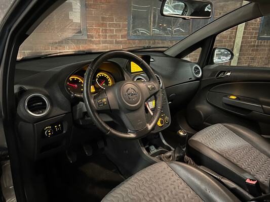 Opel Corsa 1.3 CDTi EcoFlex S/S Cosmo 2012, 27-TZF-7