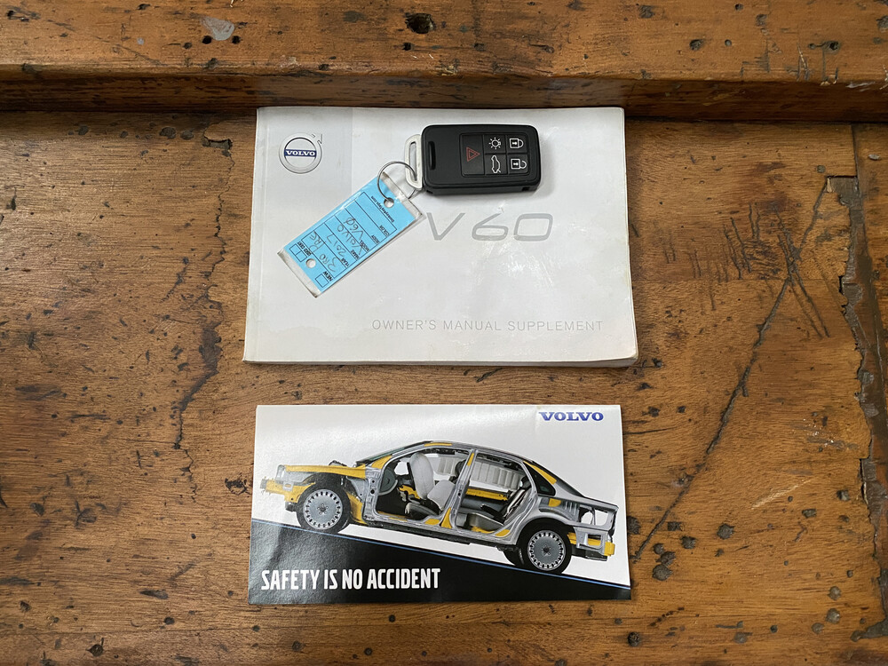 Volvo V60 T5 AWD 234PS 2017