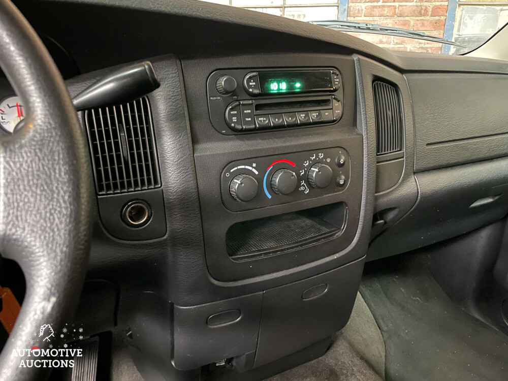 Dodge Ram 1500 SLT 5.7 V8 349hp 2005, VND-11-V