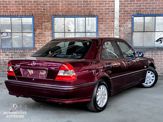 Mercedes-Benz C180 Sport 122hp 1998 C-class, R-234-LL