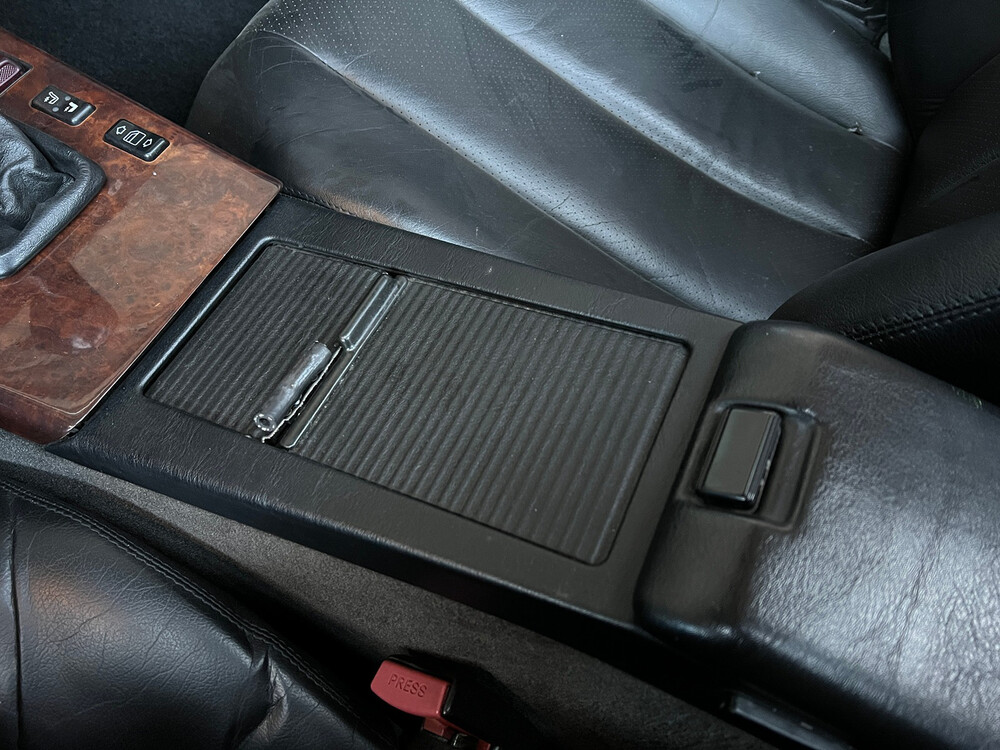 Mercedes-Benz SL280 R129 SL-Klasse 193PS 1995