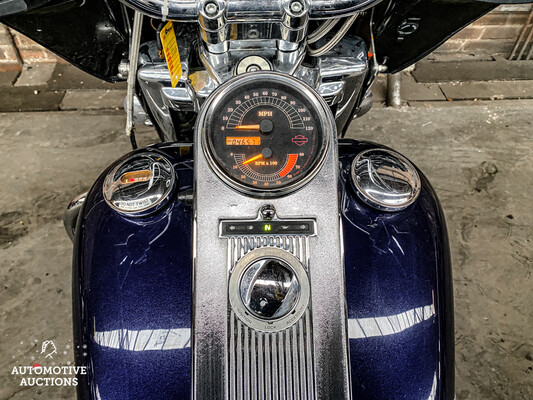 Harley-Davidson FLHR Road King Cruiser 2000