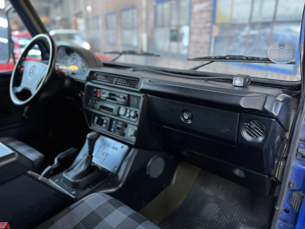 Mercedes-Benz G270 CDI St.Wagon G-Klasse 156PS 2002, R-048-BT