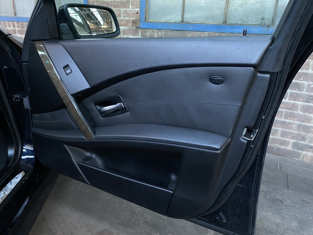 BMW 530d M-Sport E61 Business Line Touring 5er 231PS 2007, XK-924-L