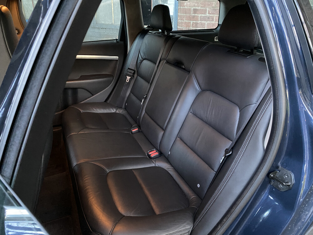 Volvo XC70 2.0 D3 FWD Momentum 163hp 2010 -Orig. NL-, 56-LPR-2