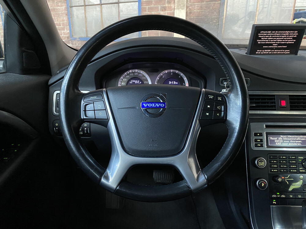 Volvo XC70 2.0 D3 FWD Momentum 163hp 2010 -Orig. NL-, 56-LPR-2