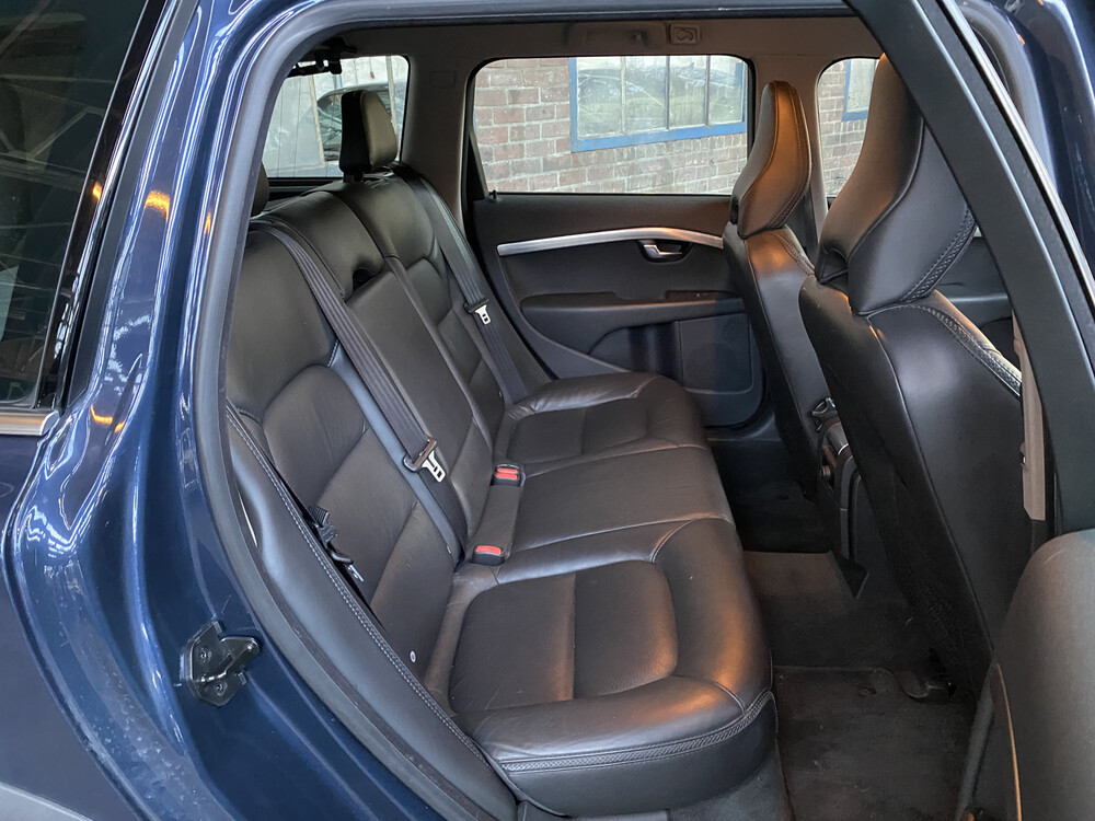 Volvo XC70 2.0 D3 FWD Momentum 163hp 2010 -Orig. NL-, 56-LPR-2