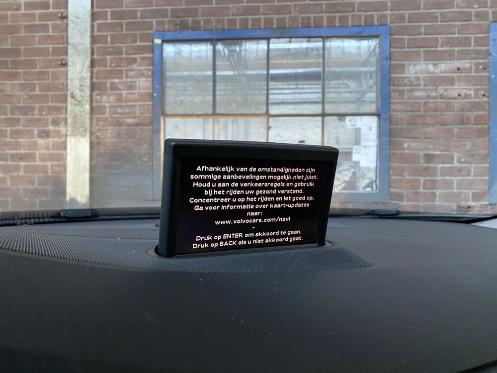 Volvo XC70 2.0 D3 FWD Momentum 163hp 2010 -Orig. NL-, 56-LPR-2