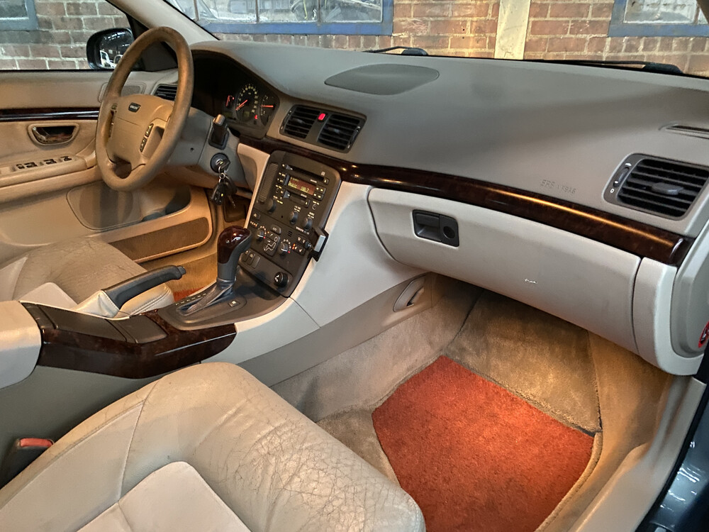 Volvo S80 2.4 Climate Line 170hp 2001, 32-GZ-LG