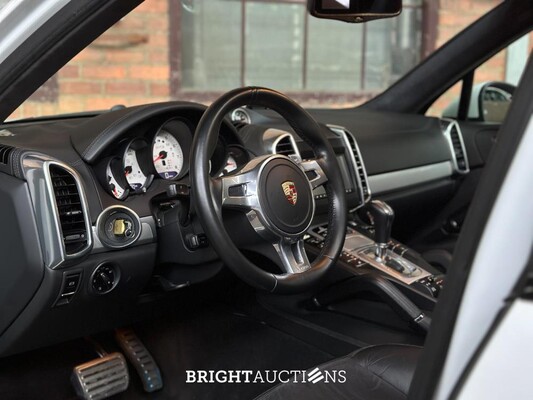 Porsche Cayenne GTS 4.8 V8 420pk 2013