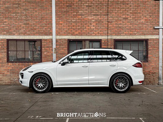 Porsche Cayenne GTS 4.8 V8 420pk 2013